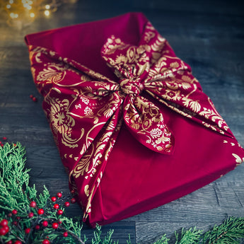 Carédeau Reusable Gift Wrap Monochrome Collection Recycled Cotton Furoshiki The Mysterious Island (Size L) 85x85 cm burgundy red